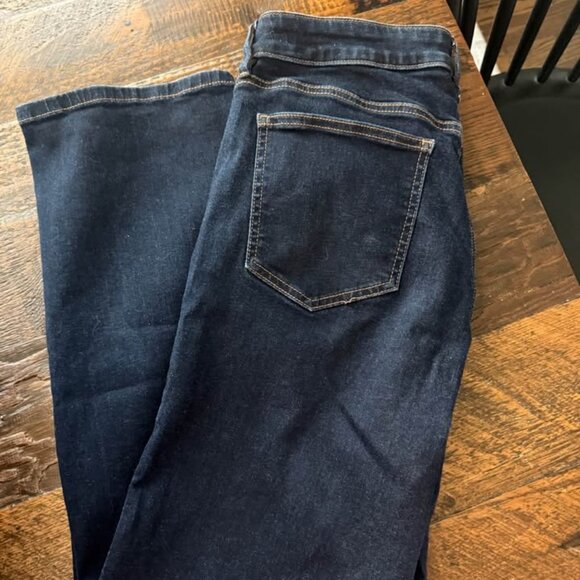 Ann Taylor jeans (Petite Curvy Fit) 14P - Picture 1 of 1